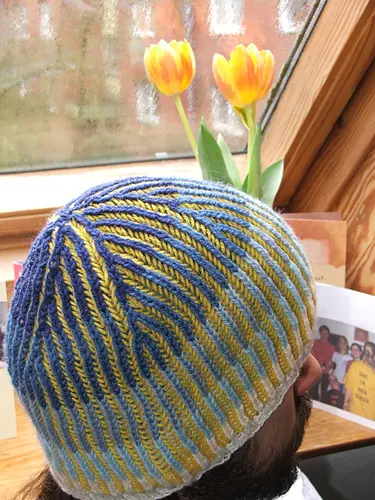 Multi-color brioche hat