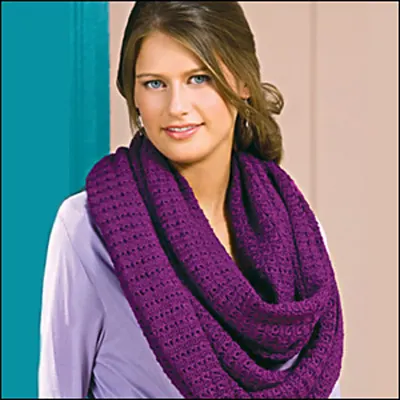 Non-Stick Lace Cowl