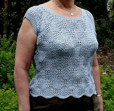 Peacock Plumes Top