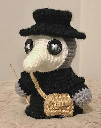 Plague Doctor Amigurumi
