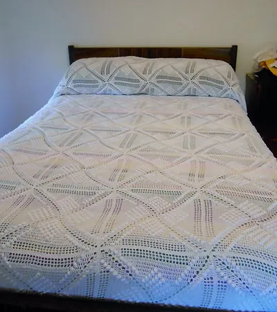 Popcorn Trail Bedspread #612