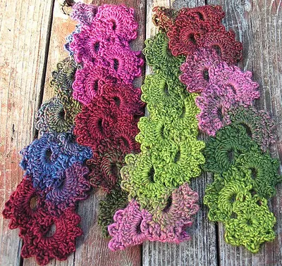 Queen Anne's Lace Scarf