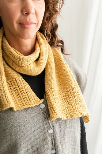 Rā Scarf