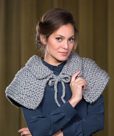 Romantic Capelet