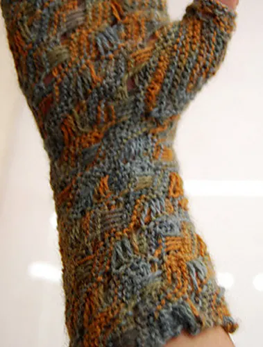 Rotten Seaweed fingerless mitts