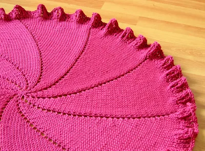 Round or Pinwheel Baby Blanket