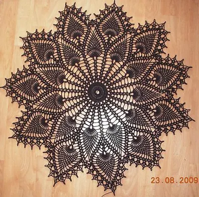 Royal Pineapple Doily #7275