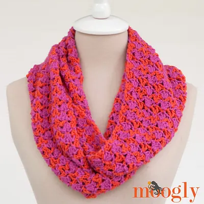 Shannon Infinity Scarf