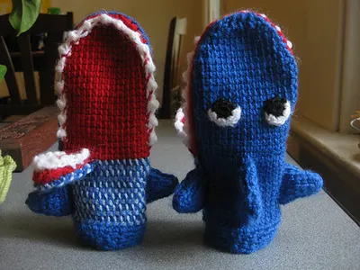 Shark Mittens