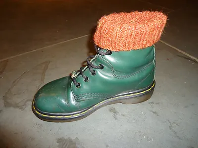 Simple boot cuff knitted in the round