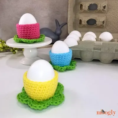 Simple Flower Egg Cozy