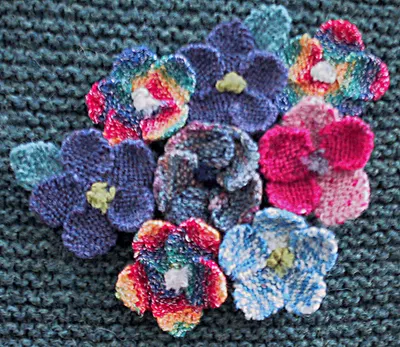 Simple Knitted Flower