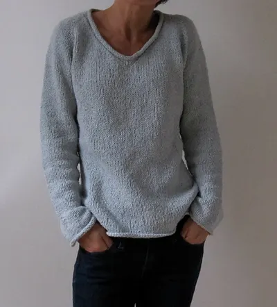 Simple Summer Tweed Top Down V-Neck