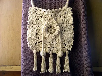 Square Tassel Bag