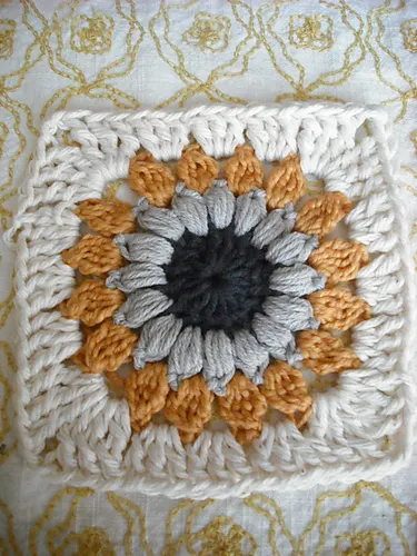 Sunburst Granny Square