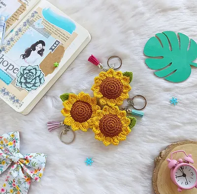 Sunflower keychain