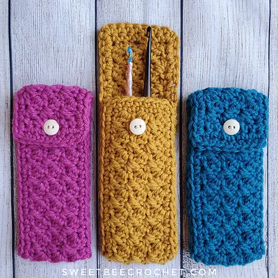 Suzette Hook Pouch