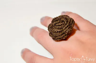 thread crochet rose ring