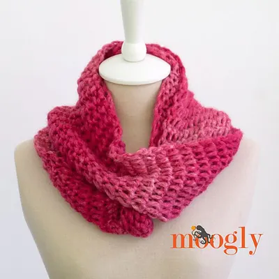 Top of the Tunisian Infinity Scarf