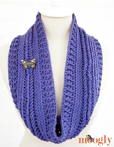 Ups and Downs Cowl