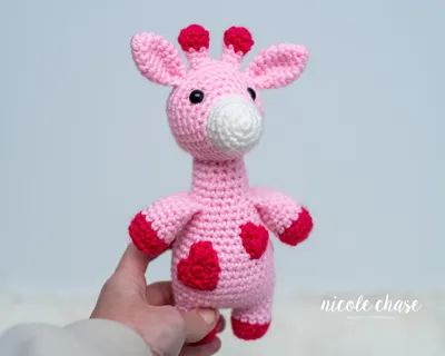 Valentina the Valentine Giraffe