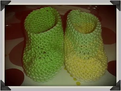 very easy baby boots (Spanish)