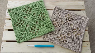 Victorian Lattice Square