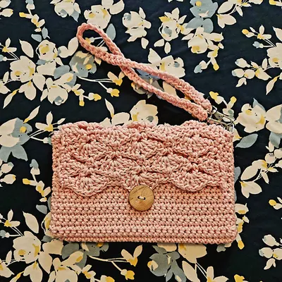 Wristlet