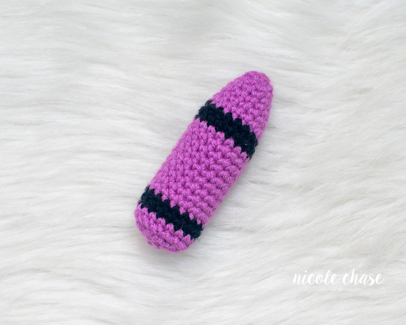 Small Crayon photo 3