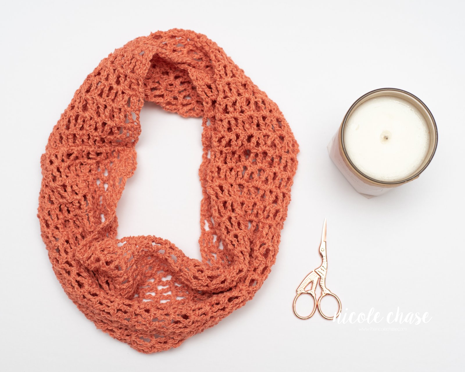 Lindy Lace Cowl photo 2