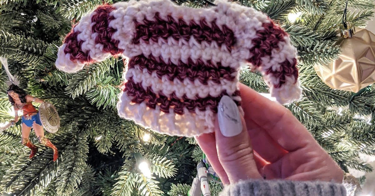 Mini Sweater Ornament photo 1