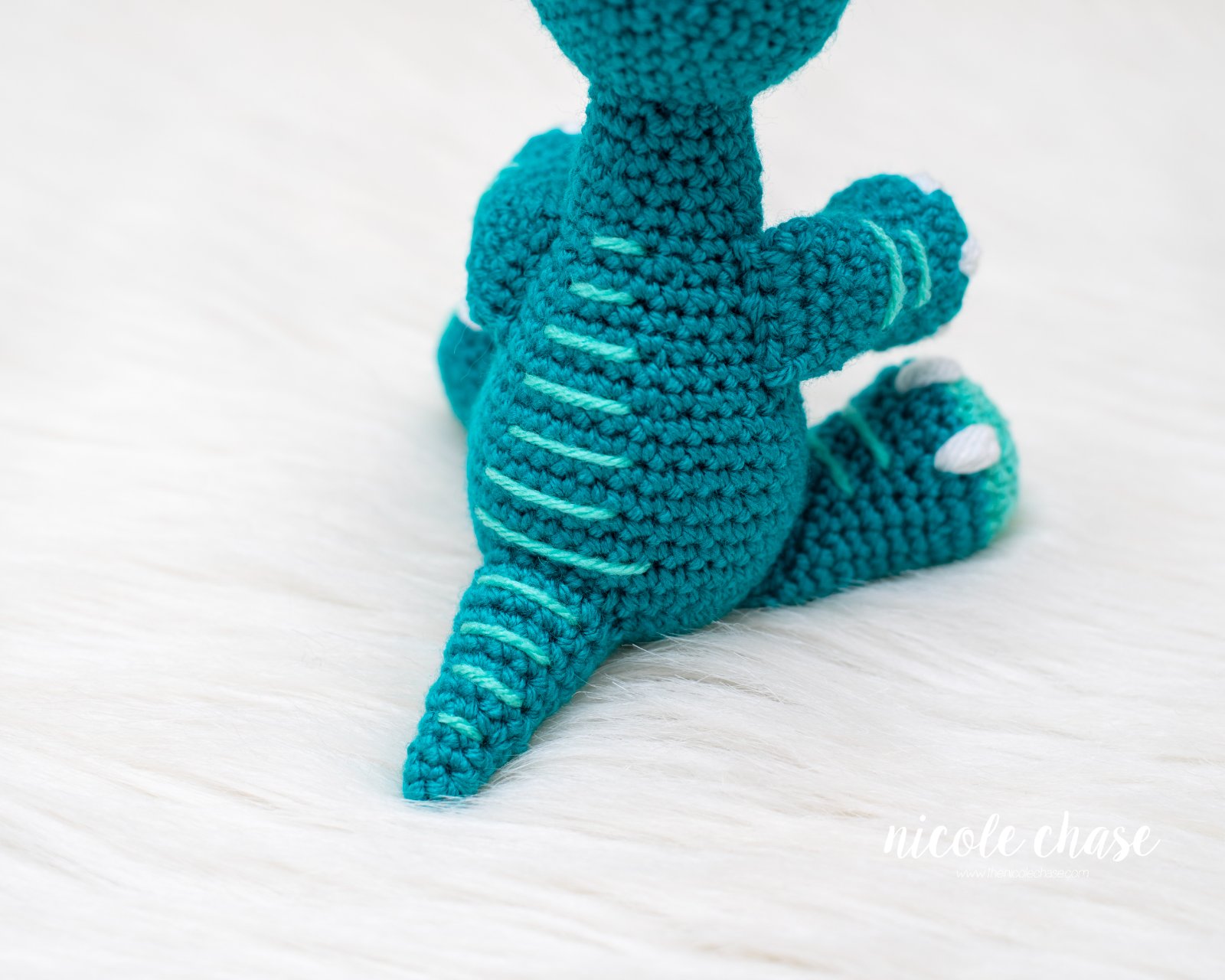 Mini Andy the Apatosaurus photo 4