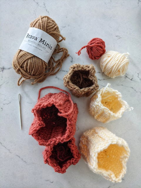 Crochet Pumpkin Wreath photo 5