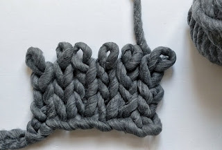Easy EXTREME Knitted Blanket photo 3