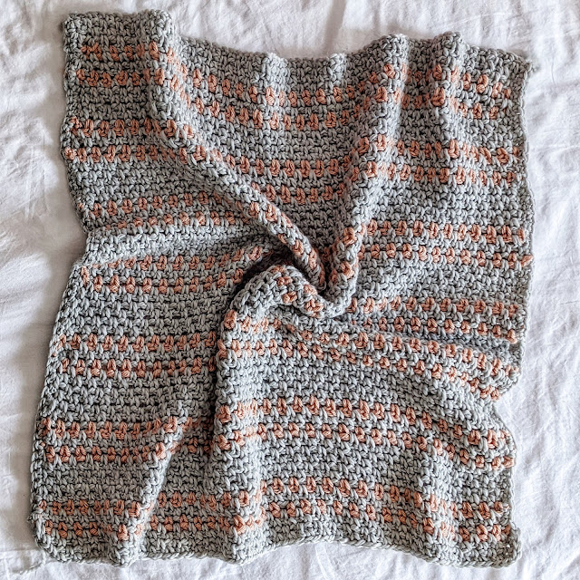 Gemshaw Blanket photo 2