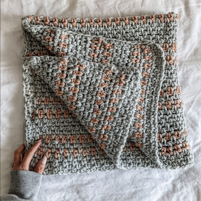 Gemshaw Blanket photo 4