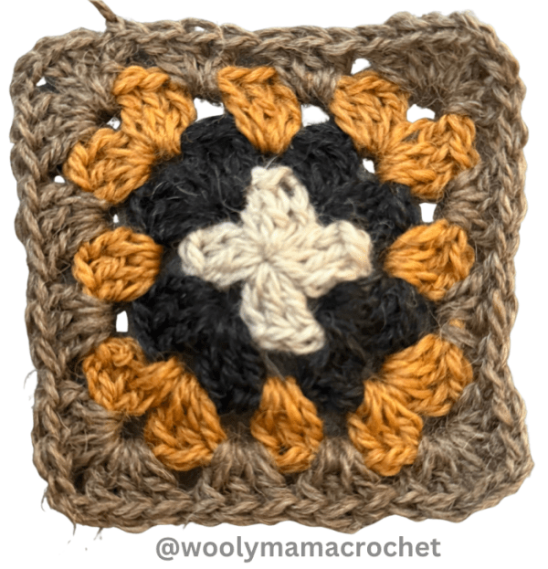 How to Make Granny's Fingerless Gloves: FREE CROCHET PATTERN photo 6