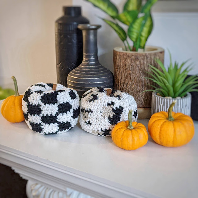 Two Crochet Pumpkin Patterns photo 3