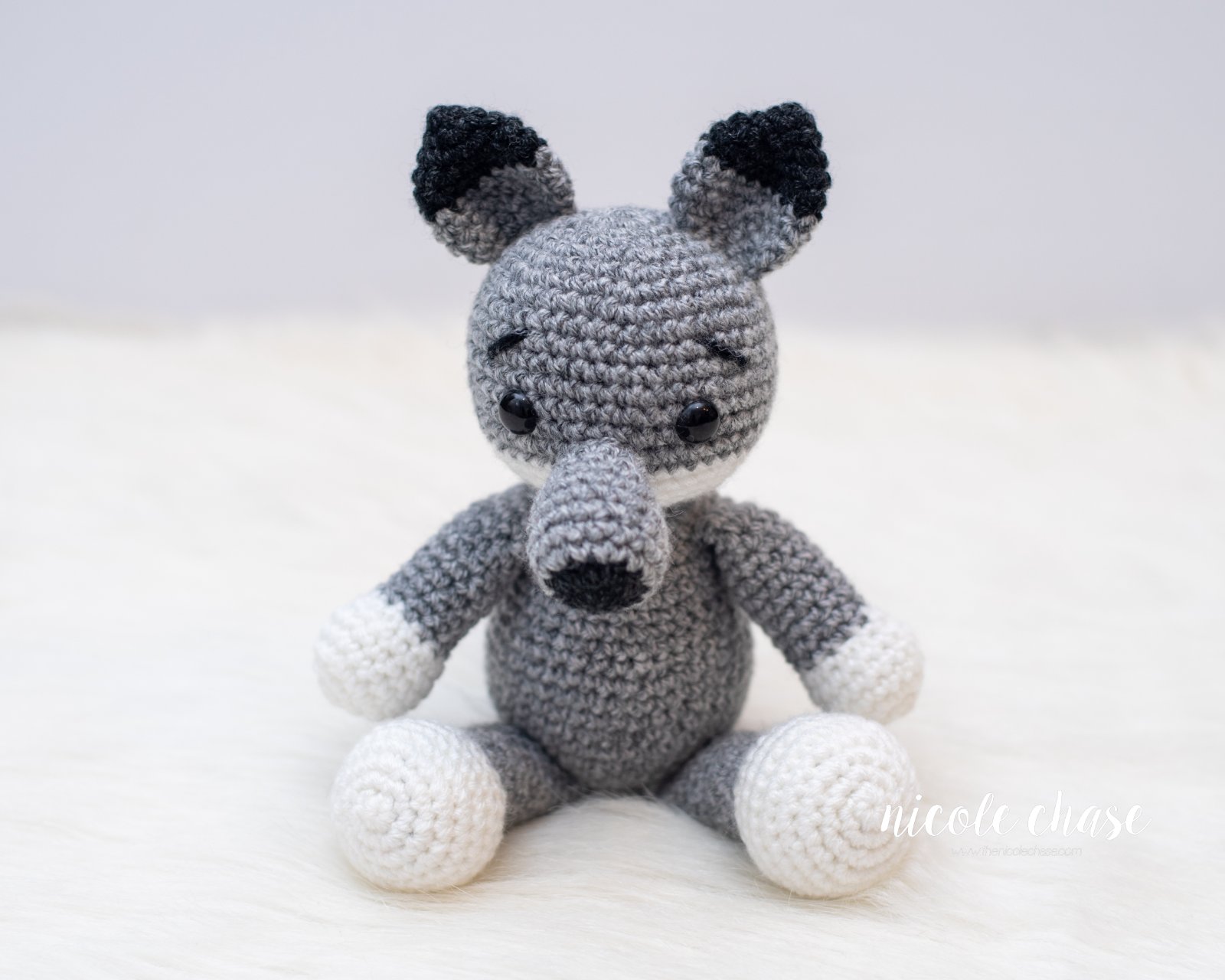 Walter the Wolf photo 2