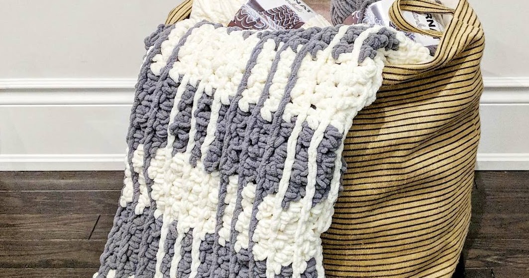 Easy Gingham Plaid Afghan - Yarnspirations photo 1