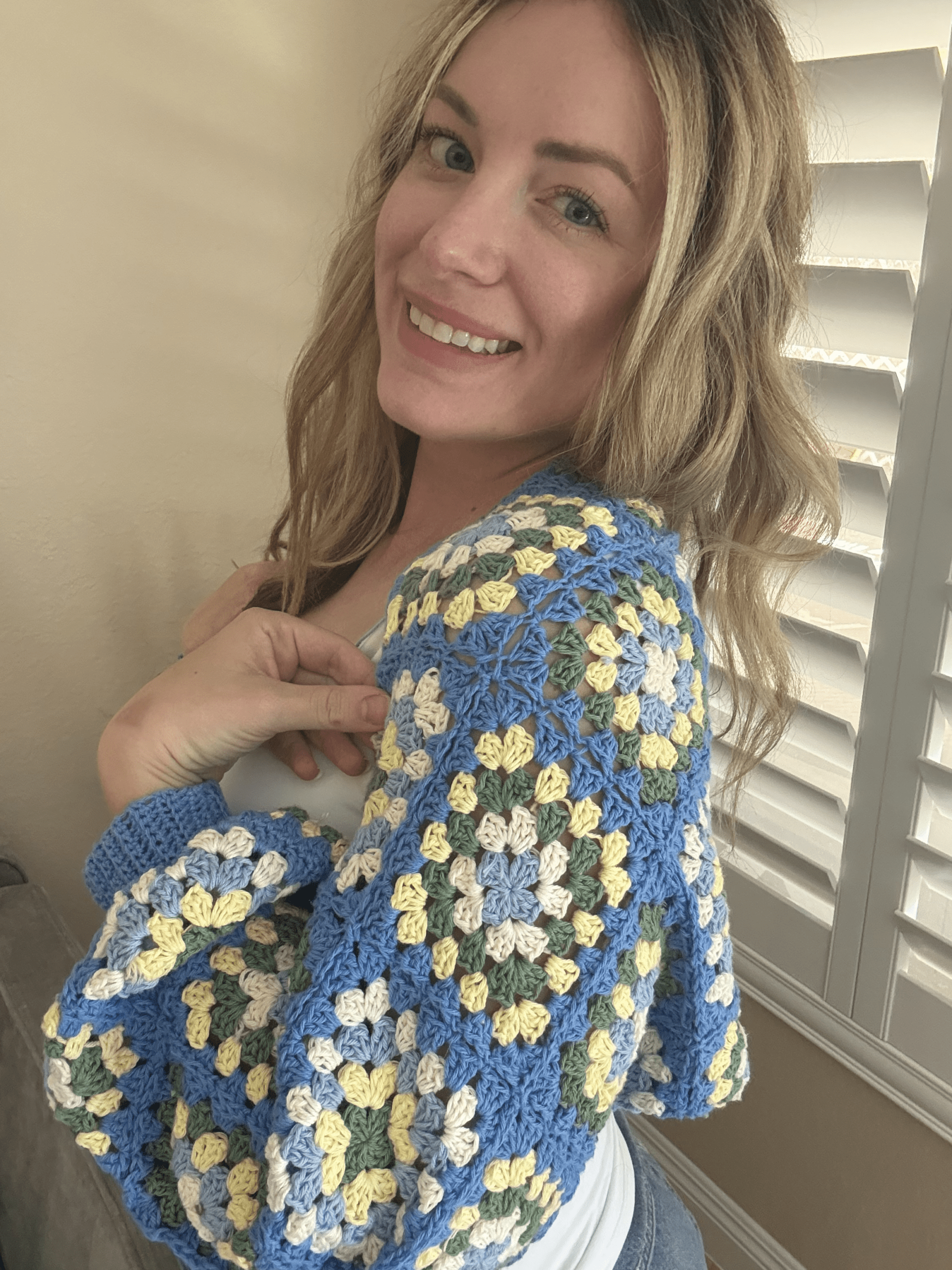 Granny Square Shrug – Join As You Go with Video Tutorial photo 2